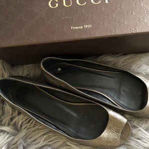 Gucci flats